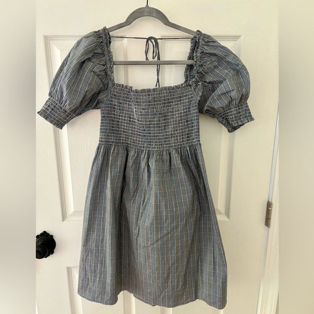 🩶 Hill House Athena Dress in Tai Check size M EUC